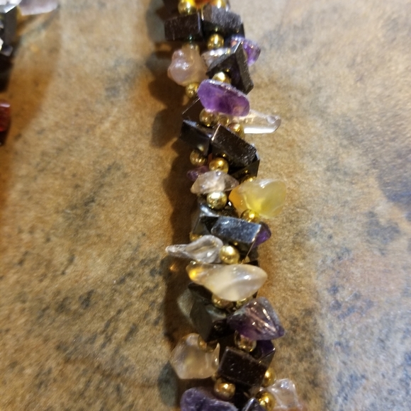 Necklace - Picture 2 of 2